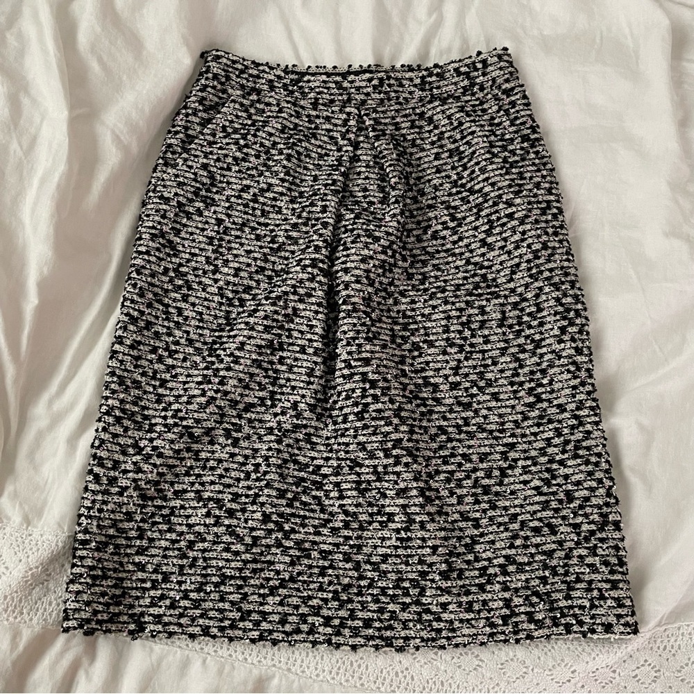 St John Sz 6 Tweed Boucle Sequin Pencil Skirt fall winter chanel lined stretchy